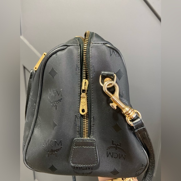 MCM Boston Shoulder/Crossbody Bag - Picture 15 of 16